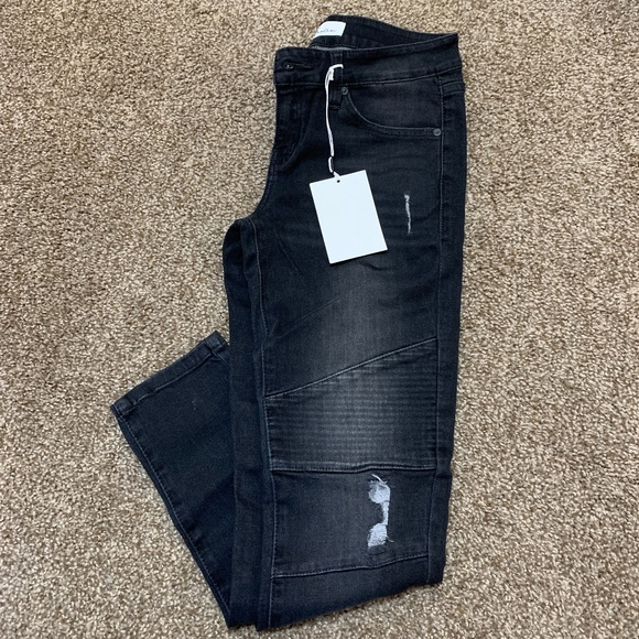 KanCan Jeans - Picture 2 of 3